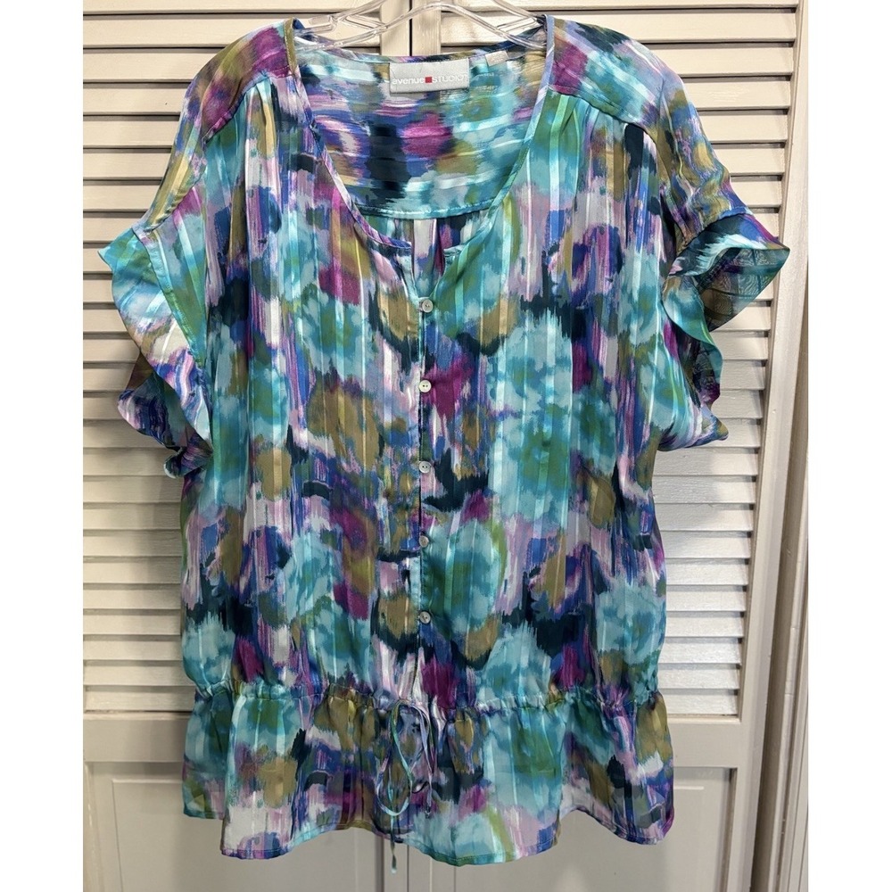Avenue Studio Watercolor Sheer Short Ruffle Sleeve Blouse Size 22/24 Buttons